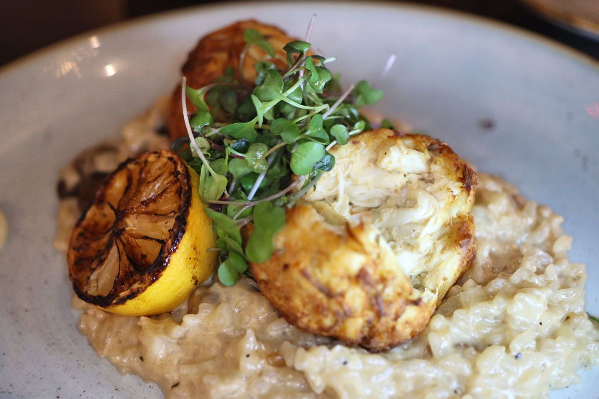 Crab cakes at lak restaurant 